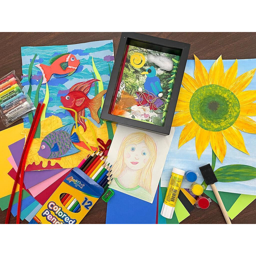 Theme: Collage Lovers I Create Art